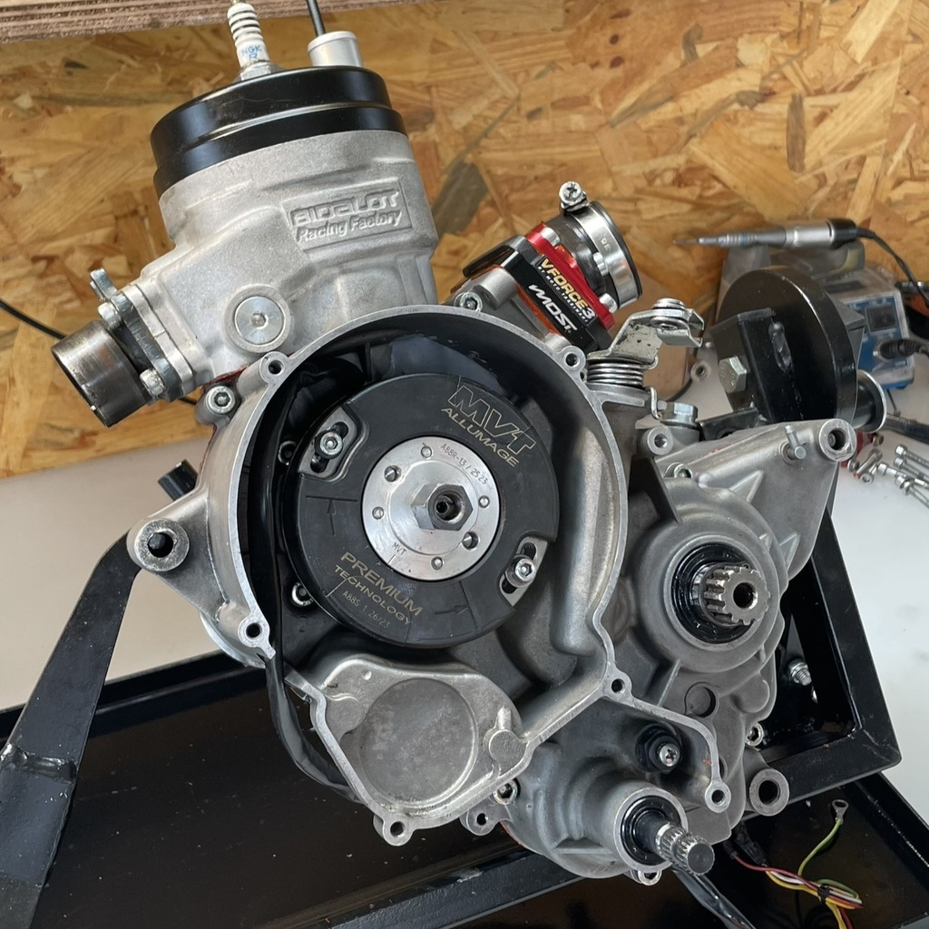 Main d'œuvre Am6 - 90cc Bidalot RF-WR